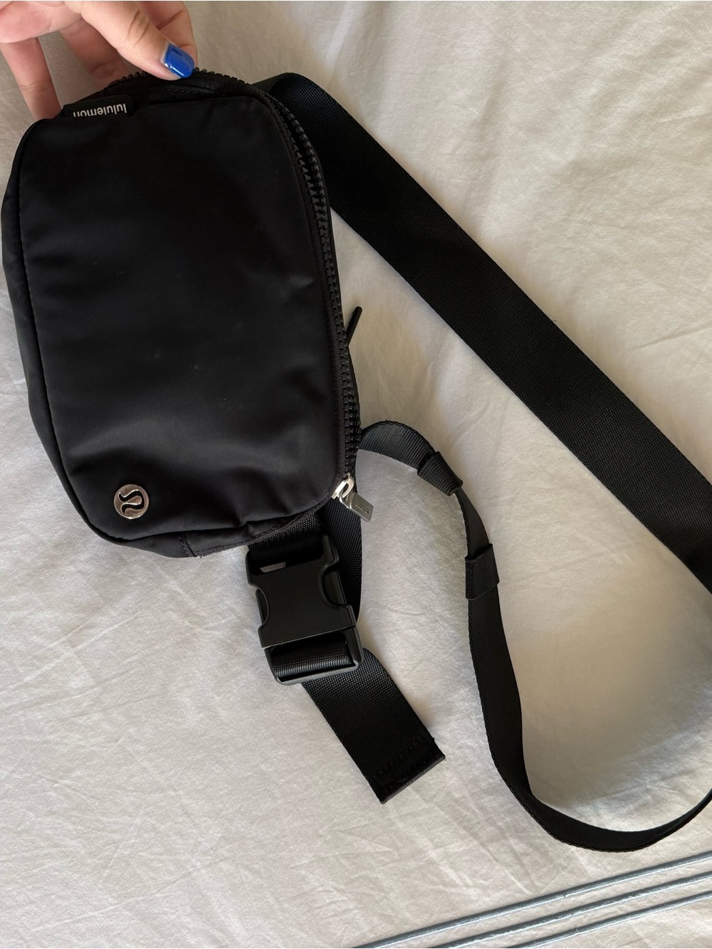 lululemon athletica Black Compact Sling Belt Bag